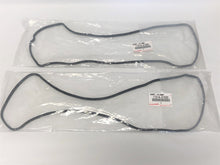 NEW GENUINE TOYOTA 11213-0P010 & 11214-31030 FACTORY OEM VALVE COVER GASKET SET