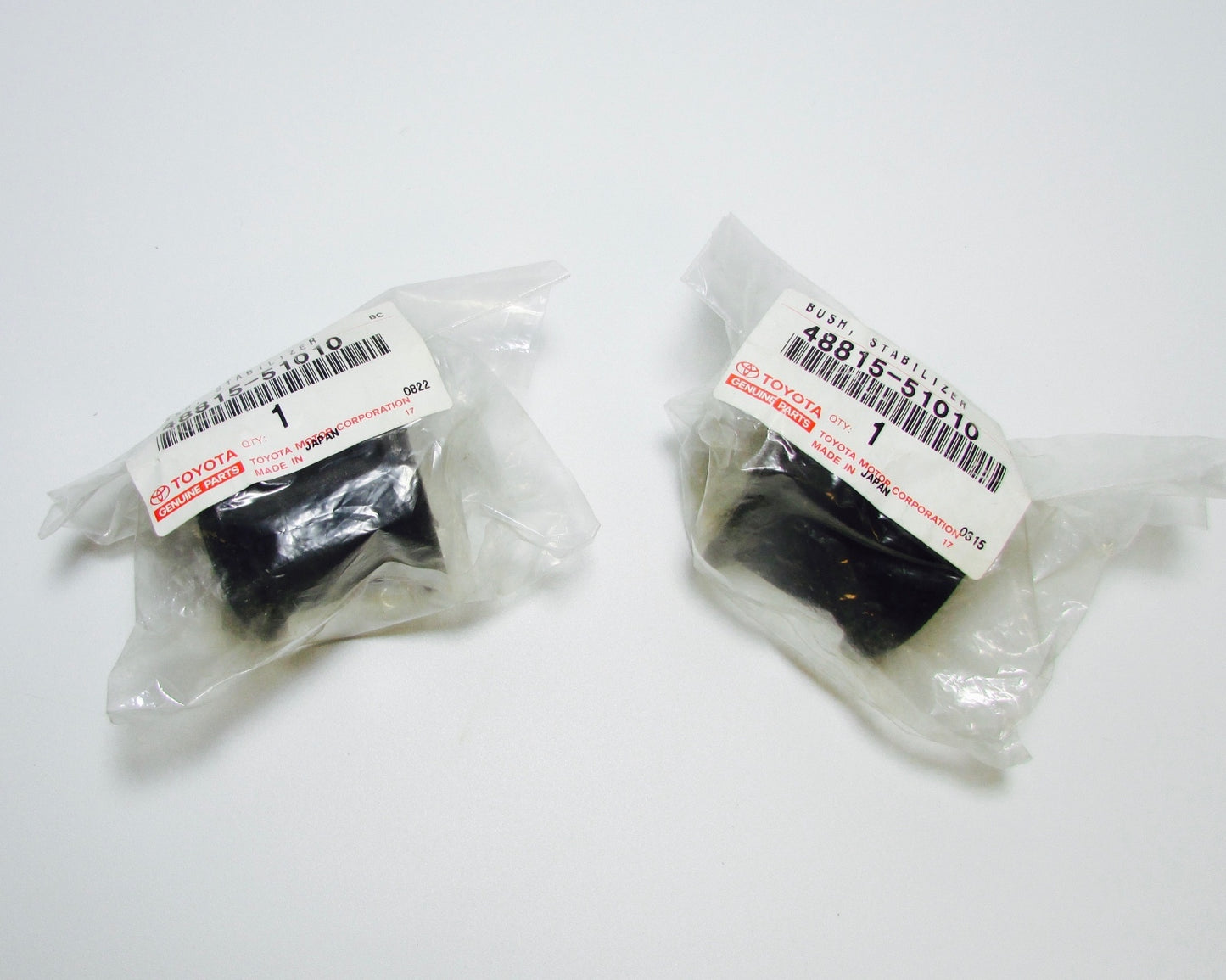 NEW GENUINE LEXUS 48815-51010 FRONT STABILIZER BAR BUSHING SET FOR LEXUS IS300