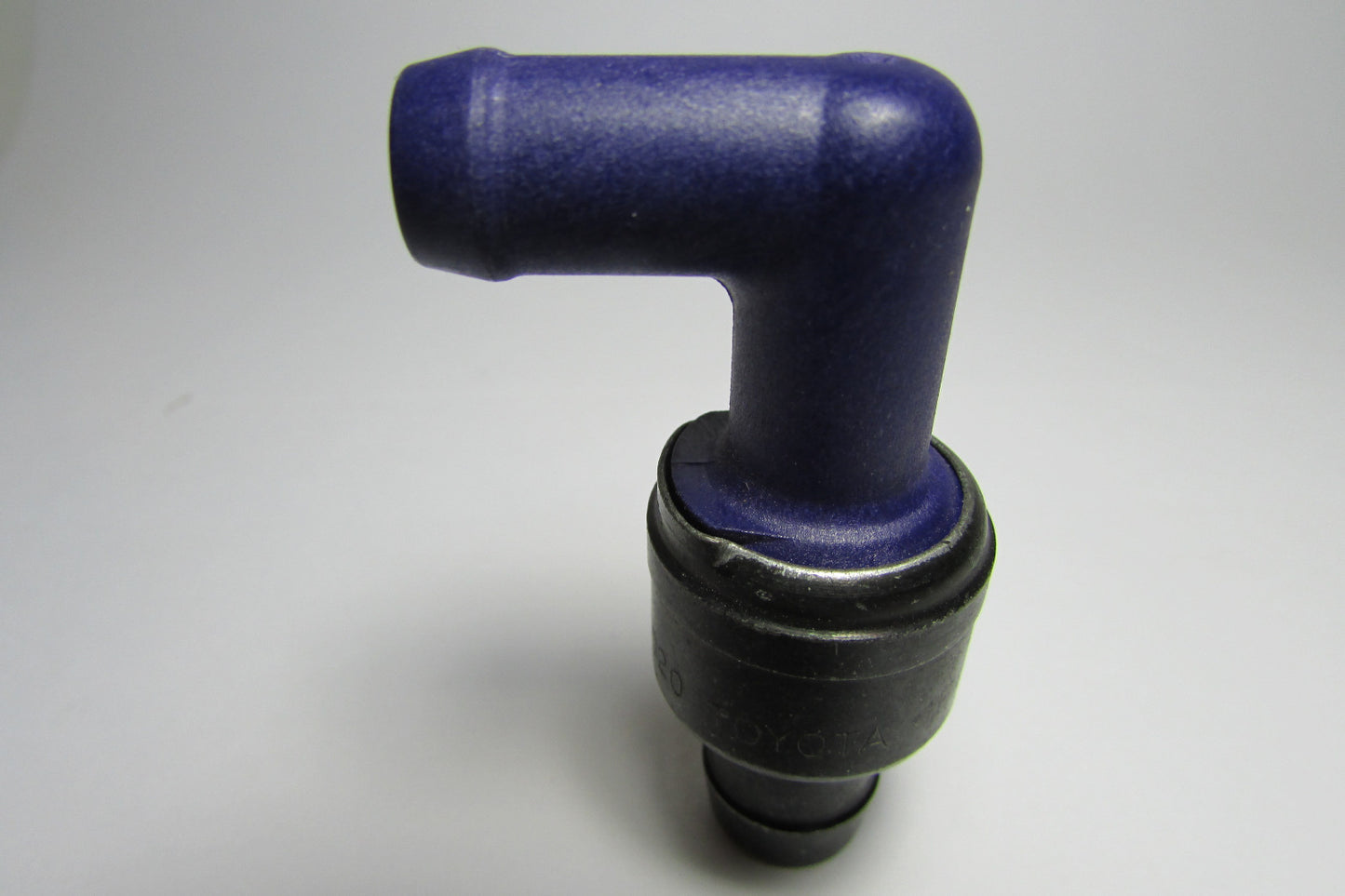 NEW GENUINE TOYOTA 12204-50020 PCV VALVE FOR LEXUS & TOYOTA V8 4.0 - 4.7 ENGINE*