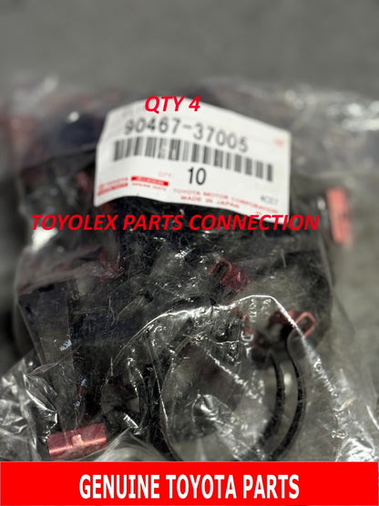 NEW TOYOTA UPPER 16571-62070 & LOWER 16572-07030 RADIATOR HOSE & CLAMP SET